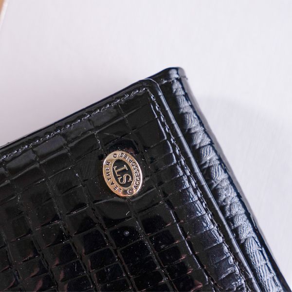 Універсальний жіночий гаманець ST Leather 18905 Чорний 18905 фото