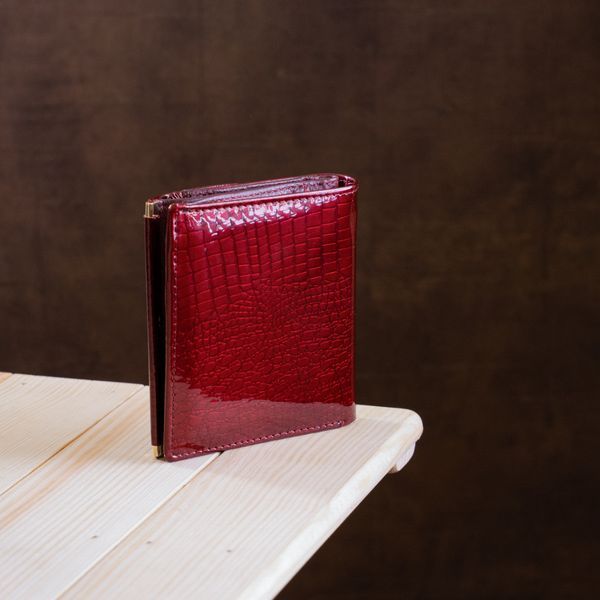 Стильний жіночий гаманець на кнопці ST Leather 18912 Бордовий 18912 фото
