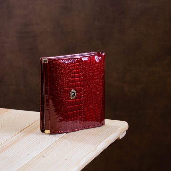 Стильний жіночий гаманець на кнопці ST Leather 18912 Бордовий 18912 фото